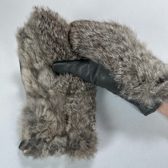 Authentic Rabbit Fur Mittens Made in Japan - Picture 5 of 10